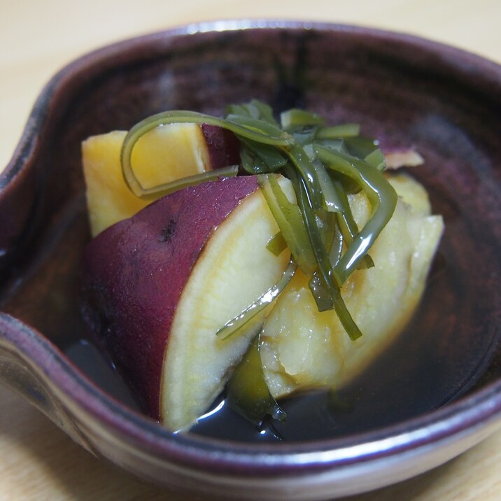 さつま芋と刻み昆布の煮物